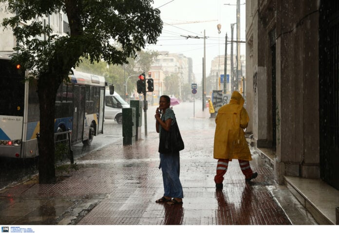 Επιστροφή στον Φθινοπωρινό Καιρό με Μείωση Θερμοκρασιών και Βροχές