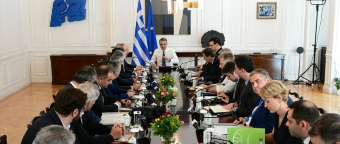 Διαβούλευση ΚΕΔΕ με Πρωθυπουργό για τα προβλήματα της Τοπικής Αυτοδιοίκησης